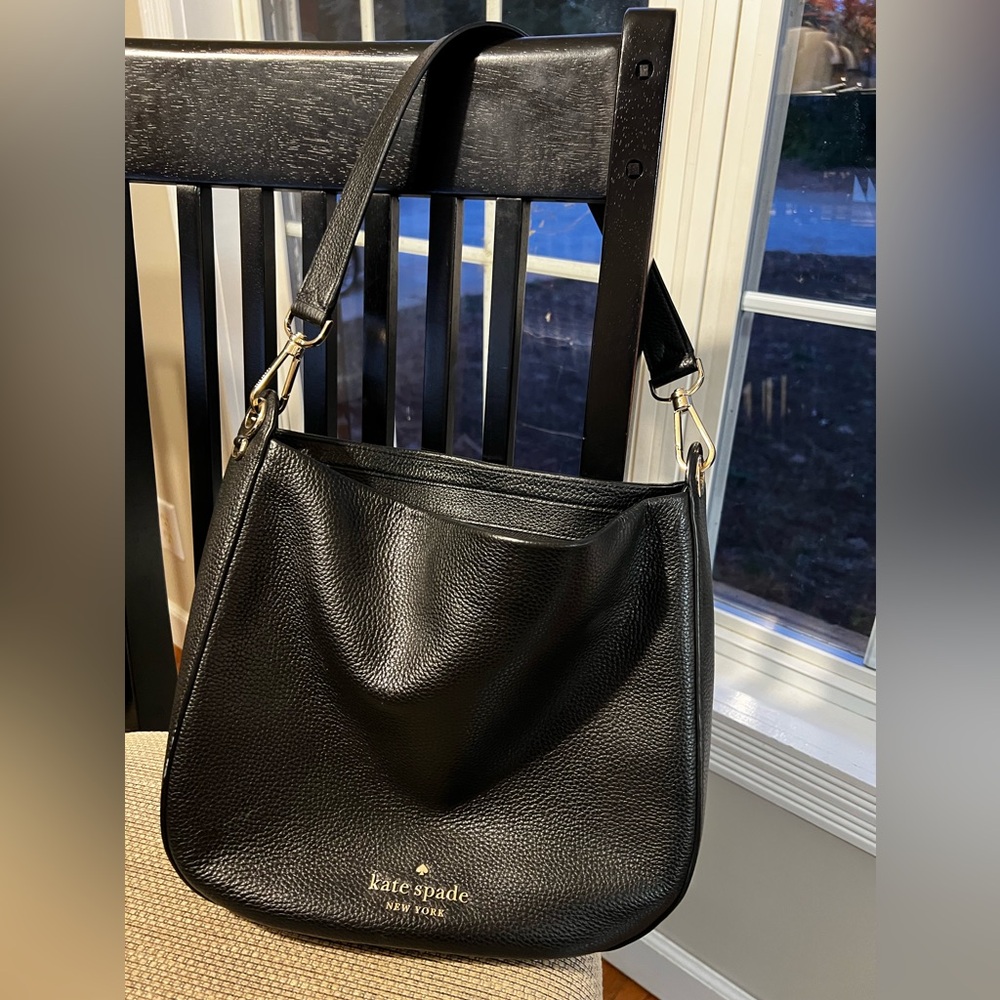 Kate spade medium/ large tote.